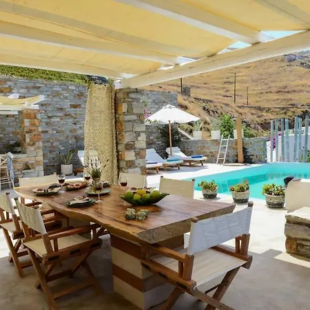 Beautifis In Kea, 4bdr/7prs, Pool, Seaview Villa
