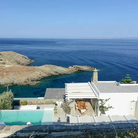 Beautifis In Kea, 4bdr/7prs, Pool, Seaview